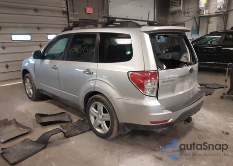 2010 Subaru Forester 2.5X Premium z USA, uszkodzony, nr VIN JF2SH6CC9AH700467